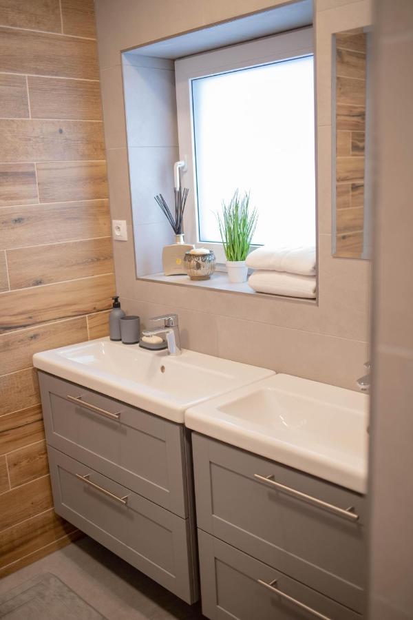 Rezidence Kbely - Free Parking Apartment Prague Luaran gambar