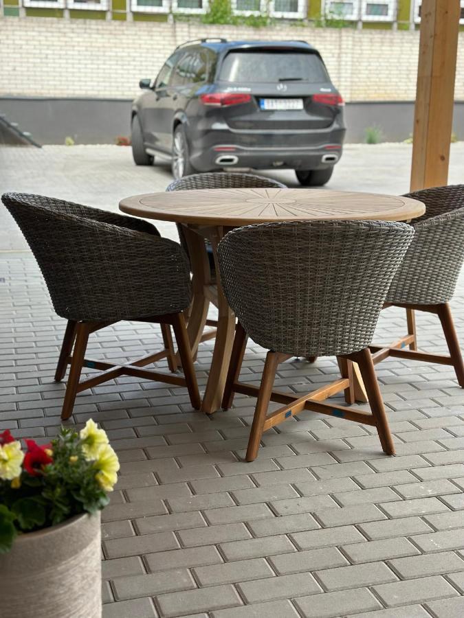 Rezidence Kbely - Free Parking Apartment Prague Luaran gambar